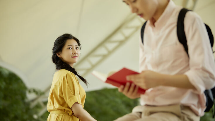 人探しで初恋の相手を見つける方法とは？懐かしさが呼び起こす感情と再会のコツ