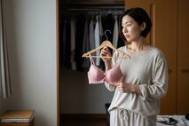 下着を新調する本当の目的は何？気になる変化と浮気以外の可能性を徹底解説！